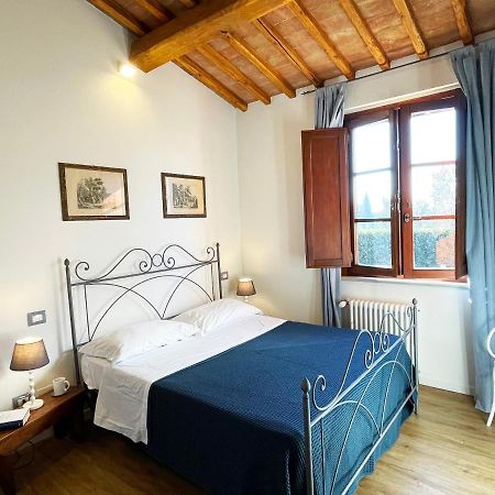 Oliveta Blu: Elegante A Due Passi Dal Centro Apartman Siena Kültér fotó